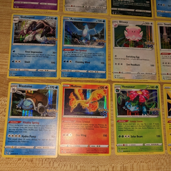 Pokemon Go holo and reverse bundle - Picture 4 of 6